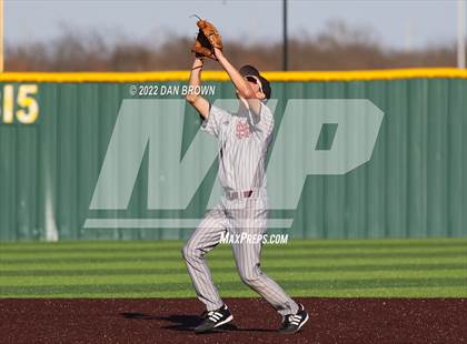 Thumbnail 3 in Princeton vs Mesquite photogallery.