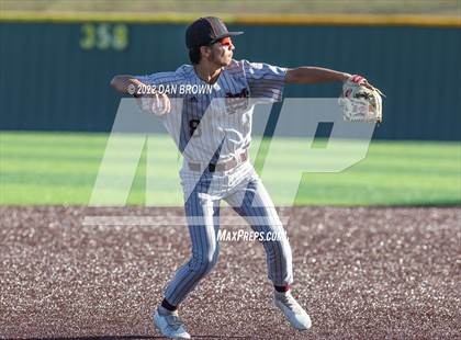 Thumbnail 3 in Princeton vs Mesquite photogallery.