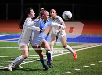 Thumbnail 3 in Windsor @ Acalanes photogallery.