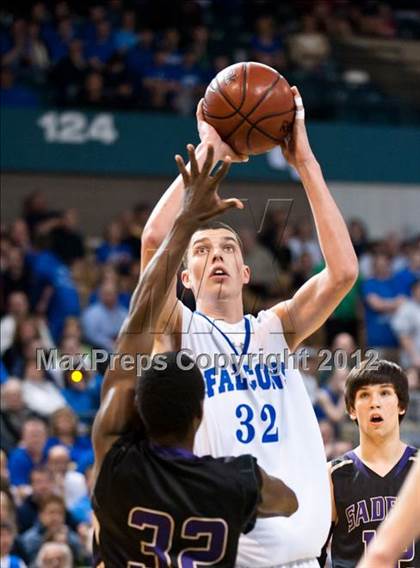 Thumbnail 3 in Danvers vs. St. Joseph Central (MIAA Division 3 Final) photogallery.