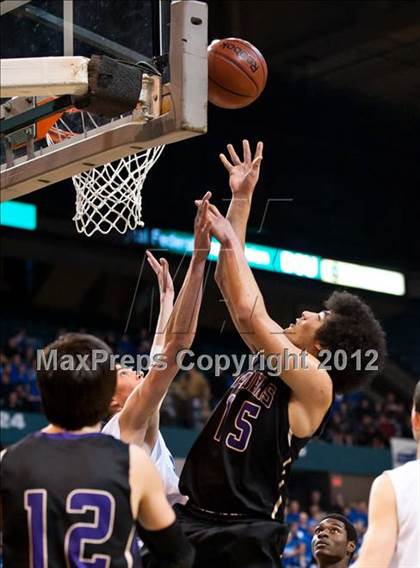 Thumbnail 2 in Danvers vs. St. Joseph Central (MIAA Division 3 Final) photogallery.