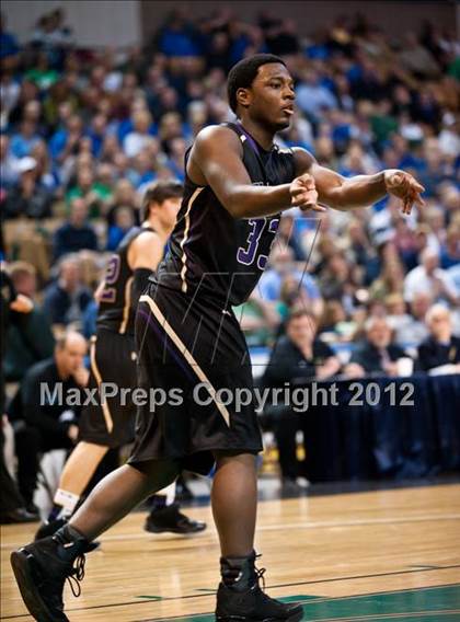Thumbnail 2 in Danvers vs. St. Joseph Central (MIAA Division 3 Final) photogallery.