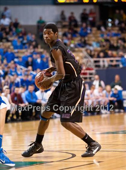Thumbnail 1 in Danvers vs. St. Joseph Central (MIAA Division 3 Final) photogallery.