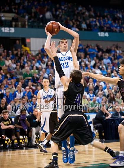 Thumbnail 3 in Danvers vs. St. Joseph Central (MIAA Division 3 Final) photogallery.
