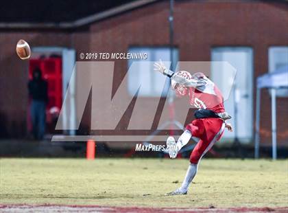 Thumbnail 2 in Atkins vs. McGehee (AAA 3A State Playoff Round 2) photogallery.