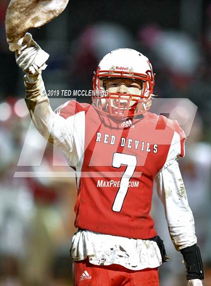 Thumbnail 1 in Atkins vs. McGehee (AAA 3A State Playoff Round 2) photogallery.