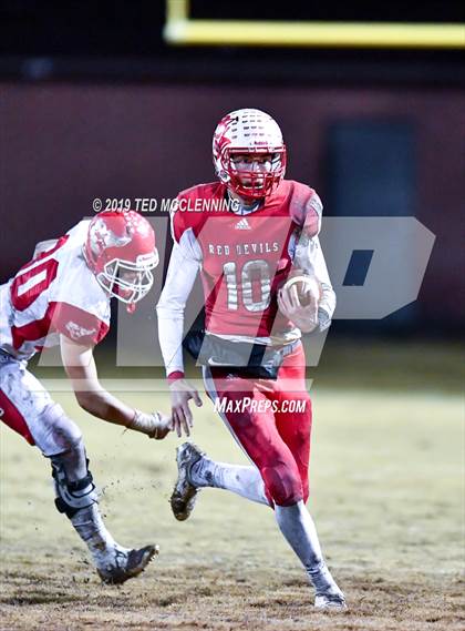 Thumbnail 2 in Atkins vs. McGehee (AAA 3A State Playoff Round 2) photogallery.