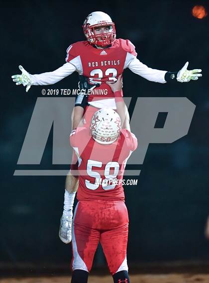 Thumbnail 2 in Atkins vs. McGehee (AAA 3A State Playoff Round 2) photogallery.