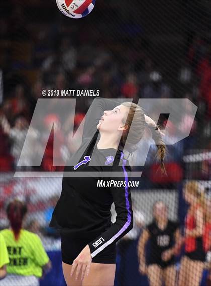 Thumbnail 2 in Lutheran vs. University (CHSAA 3A Playoff) photogallery.