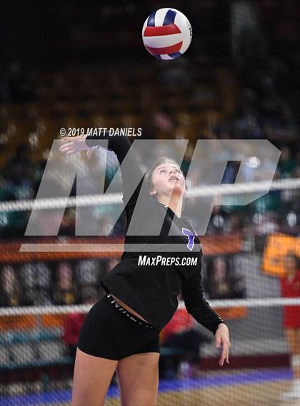 Thumbnail 1 in Lutheran vs. University (CHSAA 3A Playoff) photogallery.