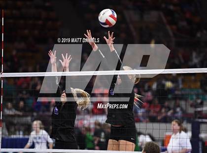 Thumbnail 2 in Lutheran vs. University (CHSAA 3A Playoff) photogallery.