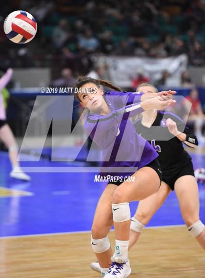 Thumbnail 1 in Lutheran vs. University (CHSAA 3A Playoff) photogallery.
