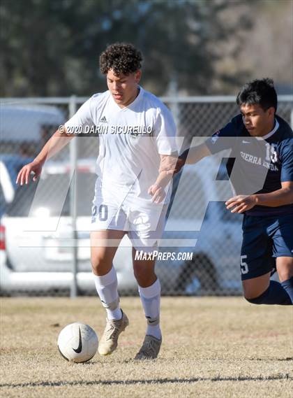 Thumbnail 3 in Kellis vs. Sierra Linda  (Bohdie Larson Celebration Classic) photogallery.
