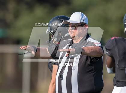 Thumbnail 3 in Langham Creek Spring Game (Black vs. White) photogallery.