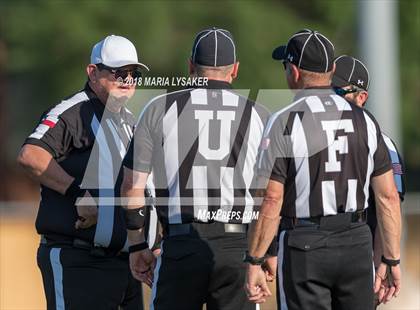 Thumbnail 2 in Langham Creek Spring Game (Black vs. White) photogallery.