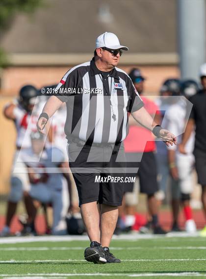 Thumbnail 1 in Langham Creek Spring Game (Black vs. White) photogallery.