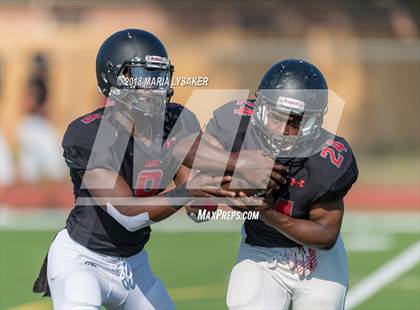 Thumbnail 2 in Langham Creek Spring Game (Black vs. White) photogallery.