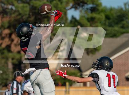 Thumbnail 3 in Langham Creek Spring Game (Black vs. White) photogallery.