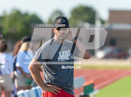 Thumbnail 2 in Langham Creek Spring Game (Black vs. White) photogallery.