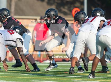 Thumbnail 3 in Langham Creek Spring Game (Black vs. White) photogallery.