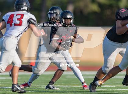 Thumbnail 3 in Langham Creek Spring Game (Black vs. White) photogallery.