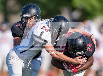 Thumbnail 2 in Langham Creek Spring Game (Black vs. White) photogallery.