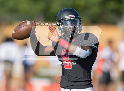 Thumbnail 1 in Langham Creek Spring Game (Black vs. White) photogallery.