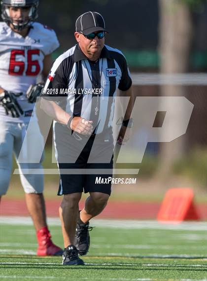 Thumbnail 2 in Langham Creek Spring Game (Black vs. White) photogallery.