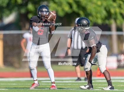 Thumbnail 2 in Langham Creek Spring Game (Black vs. White) photogallery.