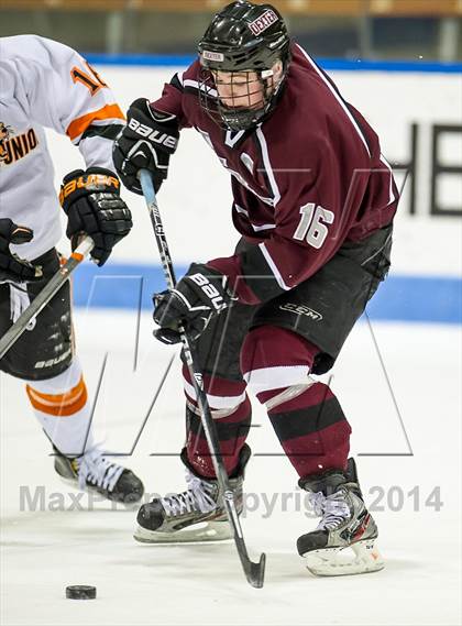 Thumbnail 2 in Kimball Union vs Dexter (NEPSAC Small Division Final) photogallery.