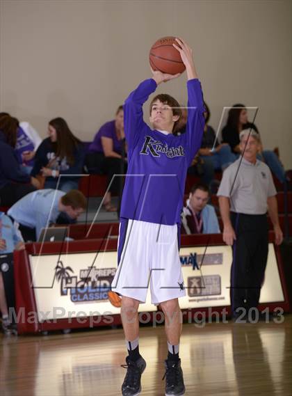 Thumbnail 3 in Shadow Hills vs. Desert Chapel (MaxPreps Holiday Classic) photogallery.