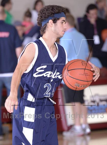 Thumbnail 3 in Shadow Hills vs. Desert Chapel (MaxPreps Holiday Classic) photogallery.
