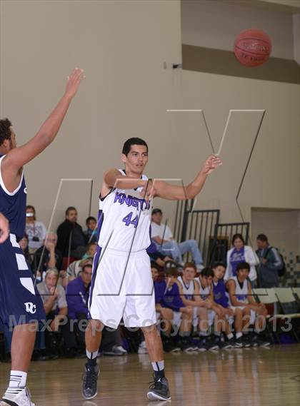 Thumbnail 2 in Shadow Hills vs. Desert Chapel (MaxPreps Holiday Classic) photogallery.