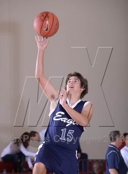 Thumbnail 1 in Shadow Hills vs. Desert Chapel (MaxPreps Holiday Classic) photogallery.