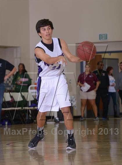 Thumbnail 1 in Shadow Hills vs. Desert Chapel (MaxPreps Holiday Classic) photogallery.