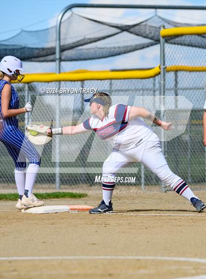 Thumbnail 2 in Longmont @ Northridge photogallery.