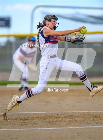 Thumbnail 2 in Longmont @ Northridge photogallery.
