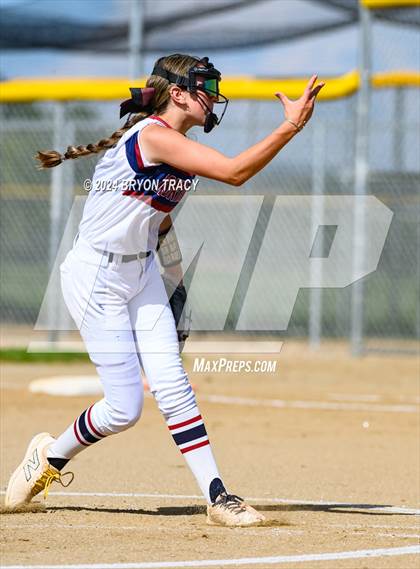 Thumbnail 1 in Longmont @ Northridge photogallery.