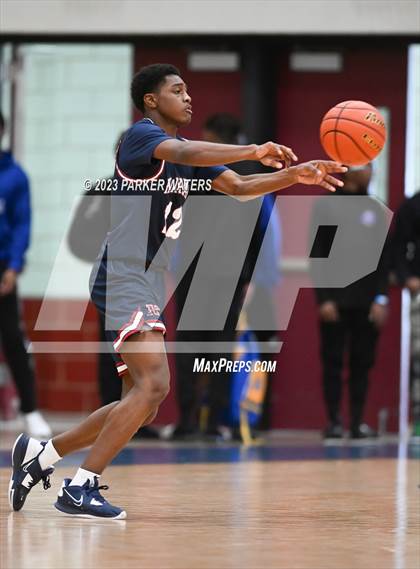Thumbnail 2 in Metairie Park Country Day vs Archbishop Hannan (Allstate Sugar Bowl National Prep Classic) photogallery.