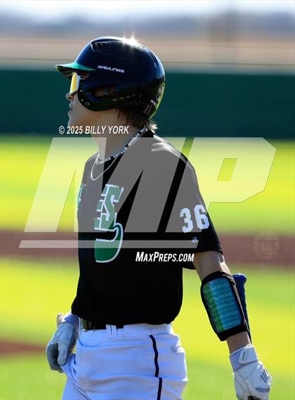 Thumbnail 3 in Canton vs Caddo Mills photogallery.