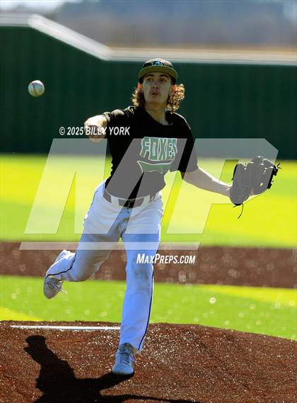 Thumbnail 3 in Canton vs Caddo Mills photogallery.