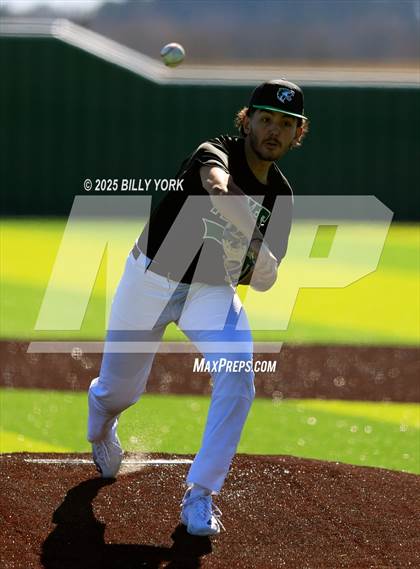 Thumbnail 1 in Canton vs Caddo Mills photogallery.