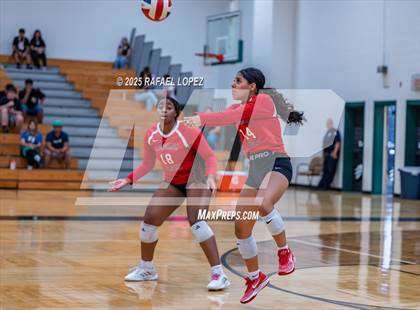 Thumbnail 1 in Langham Creek vs. Pasadena photogallery.