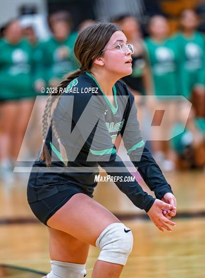 Thumbnail 1 in Langham Creek vs. Pasadena photogallery.