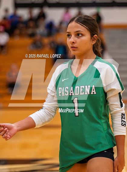 Thumbnail 3 in Langham Creek vs. Pasadena photogallery.