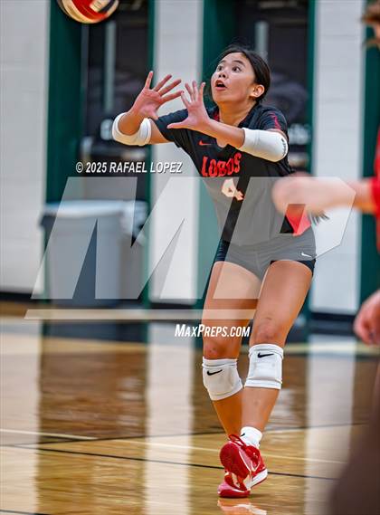Thumbnail 2 in Langham Creek vs. Pasadena photogallery.