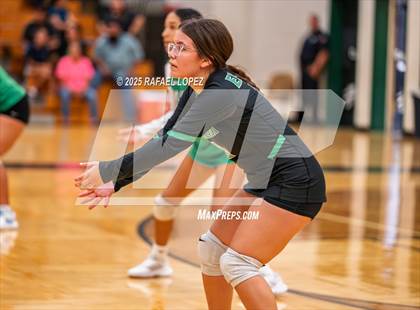Thumbnail 2 in Langham Creek vs. Pasadena photogallery.