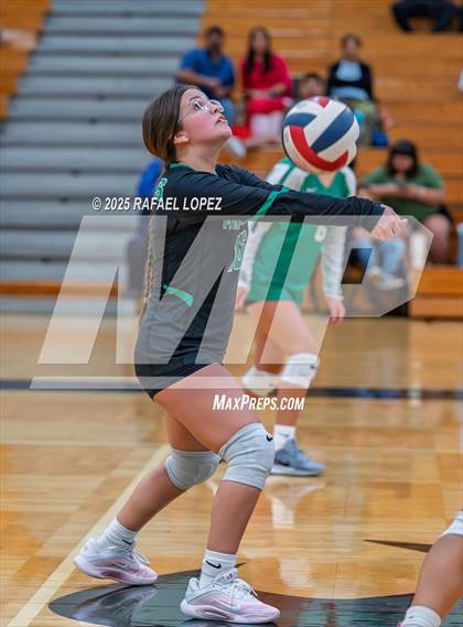 Thumbnail 2 in Langham Creek vs. Pasadena photogallery.