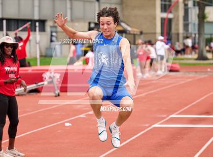 Thumbnail 1 in Eagle No Tax Relays (Long Jump) photogallery.