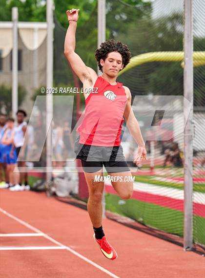 Thumbnail 1 in Eagle No Tax Relays (Long Jump) photogallery.